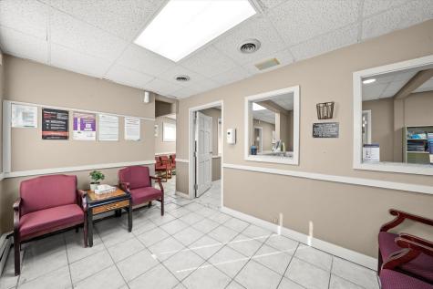 6067 North Northwest Highway Chicago IL 60631