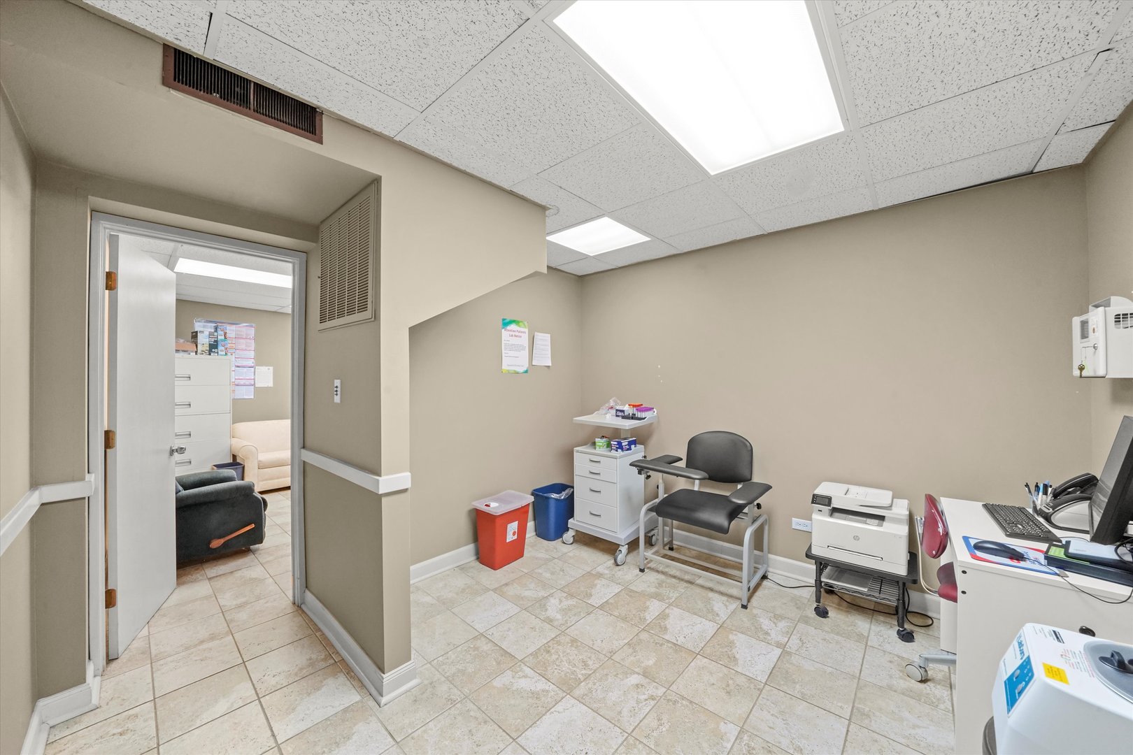 6067 North Northwest Highway Chicago IL 60631