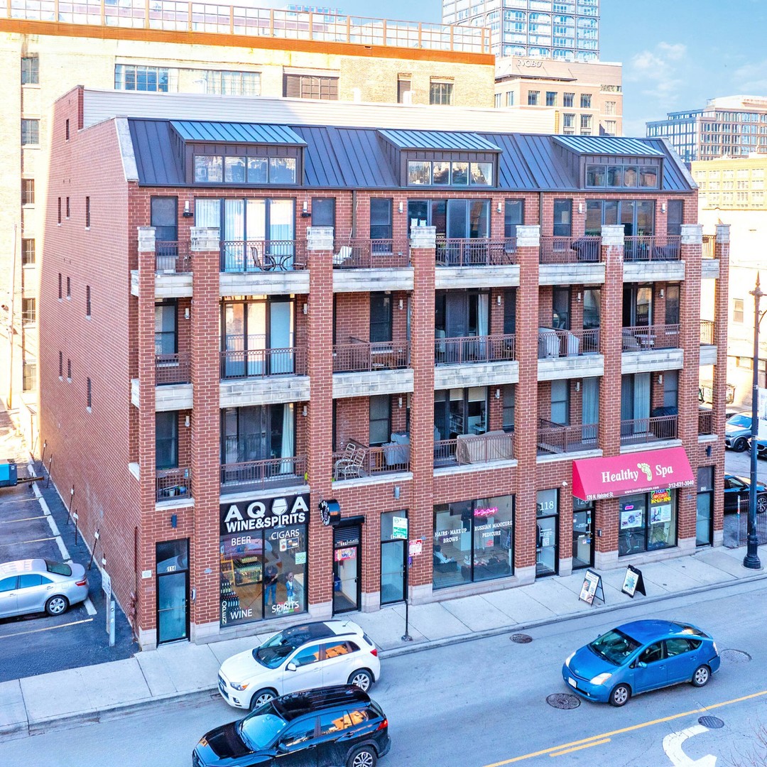 114 North Halsted Street Chicago IL 60607