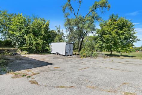 31828 North Us Highway 12 Volo IL 60073