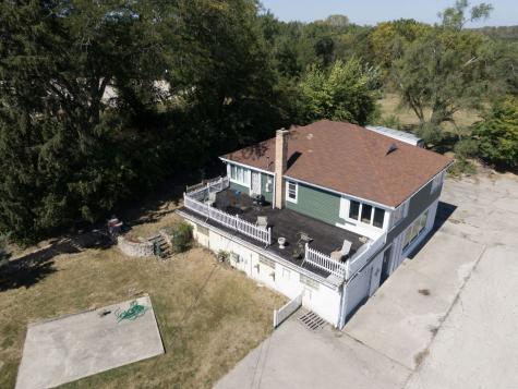 31828 North Us Highway 12 Volo IL 60073
