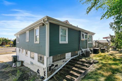 31828 North Us Highway 12 Volo IL 60073