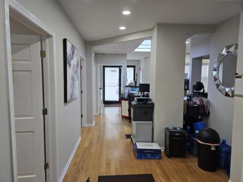 9629 Southwest Highway Oak Lawn IL 60453