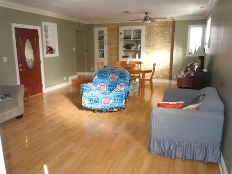 138 West Irving Park Road Wood Dale IL 60191