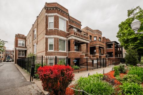 3417 West Evergreen Avenue Chicago IL 60651