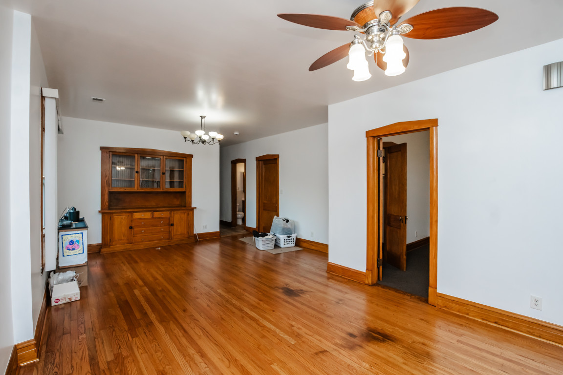 3417 West Evergreen Avenue Chicago IL 60651