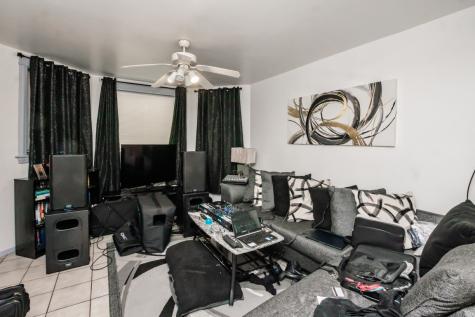 3417 West Evergreen Avenue Chicago IL 60651