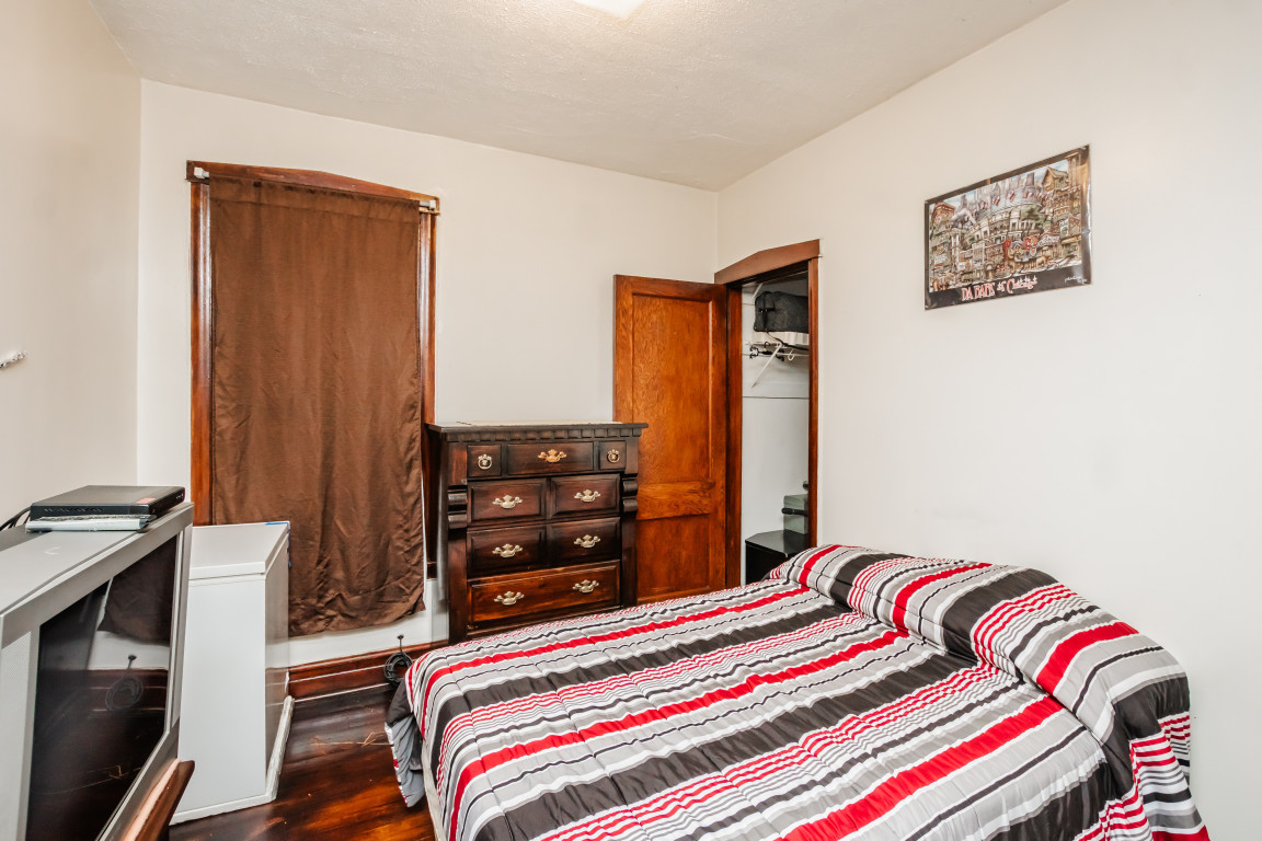 3417 West Evergreen Avenue Chicago IL 60651