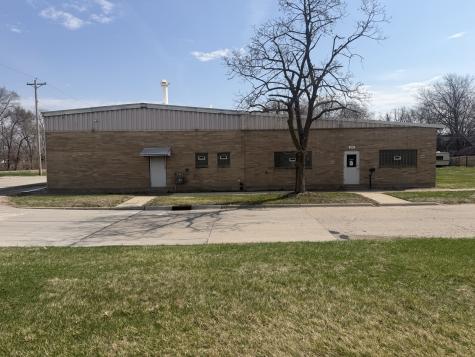 202 43RD Street Moline IL 61265