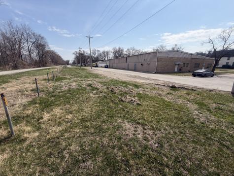 202 43RD Street Moline IL 61265