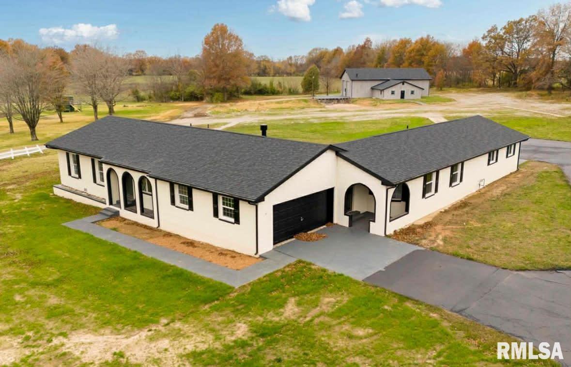 7837 State Highway 37 Benton IL 62812
