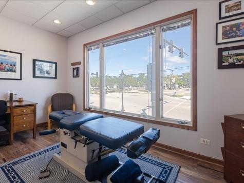 111 West Railroad Avenue NW Bartlett IL 60103