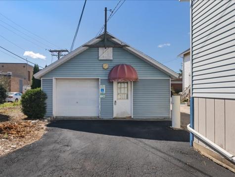 111 West Railroad Avenue NW Bartlett IL 60103