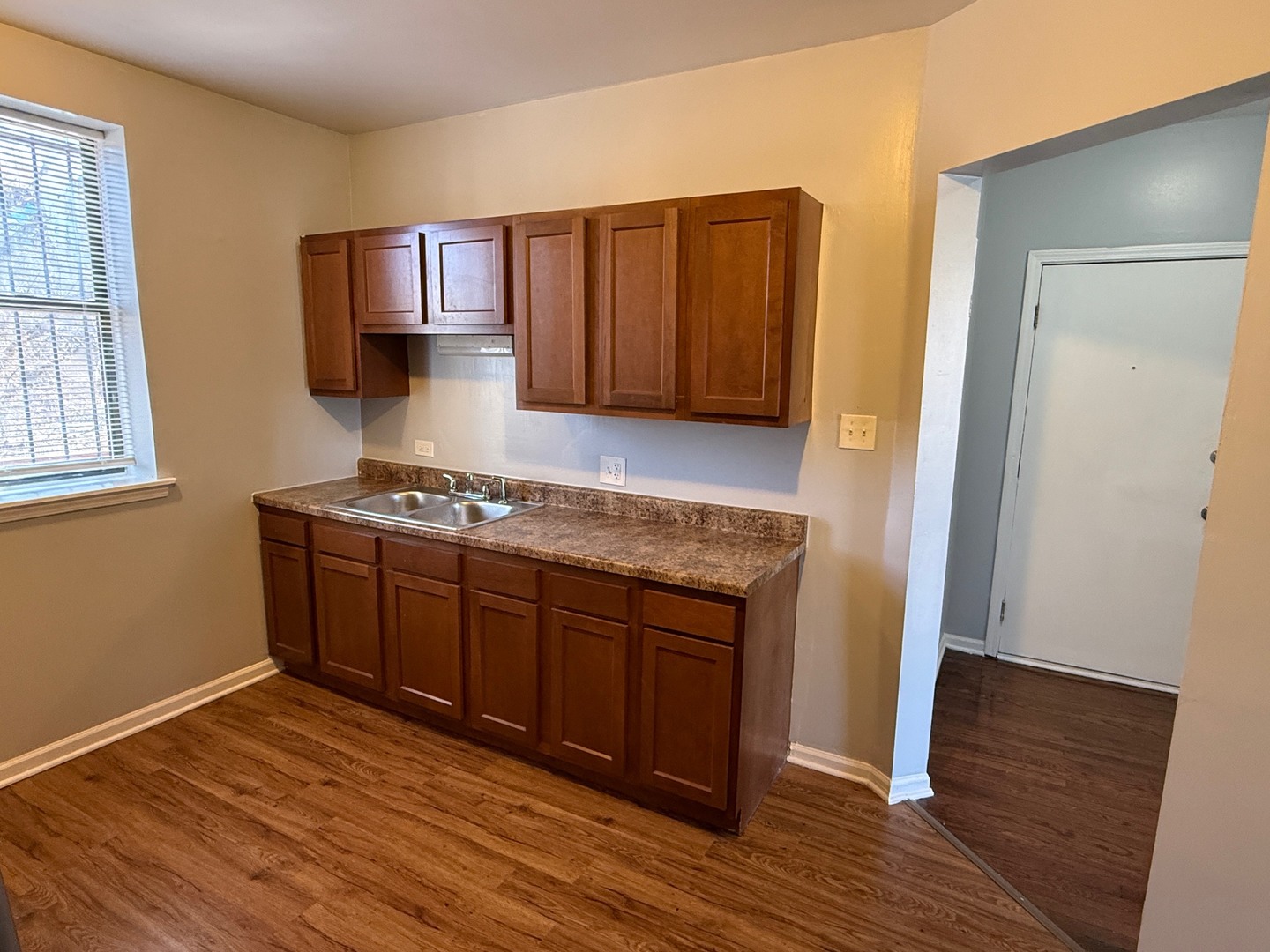 1-15 North Keeler Avenue Chicago IL 60624