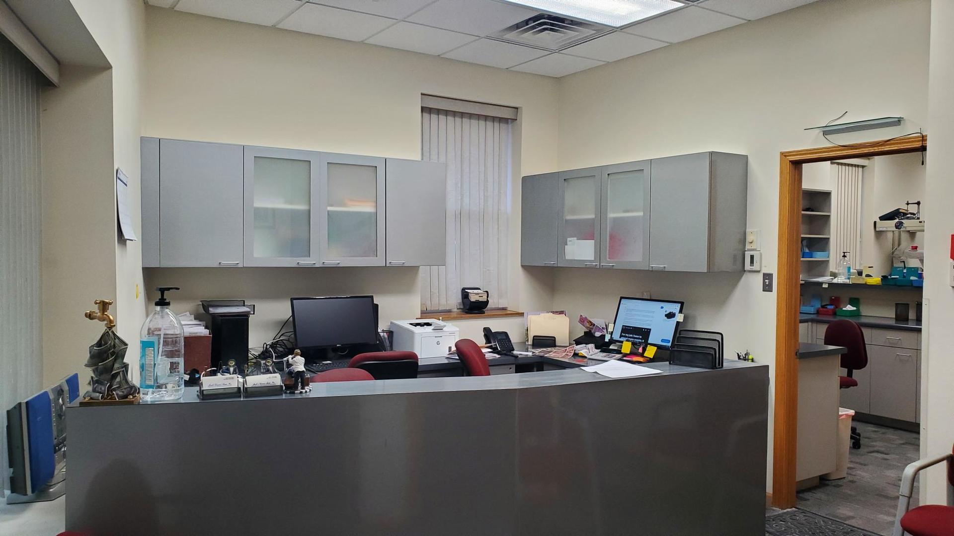 7880 Lincoln Avenue Skokie IL 60077