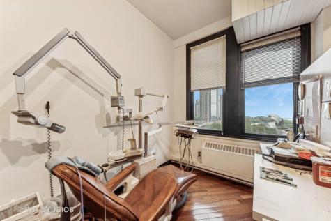 111 North Wabash Avenue Chicago IL 60602