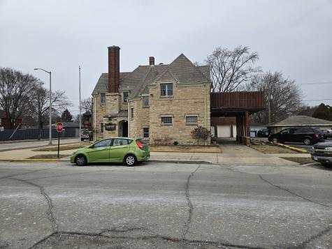 248 155TH Place Calumet City IL 60404