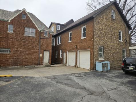 248 155TH Place Calumet City IL 60404