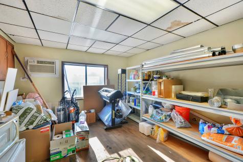 197 Peterson Road Libertyville IL 60048