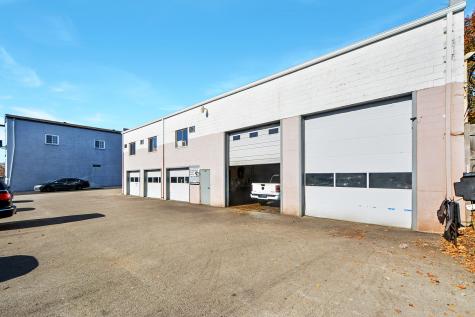 197 Peterson Road Libertyville IL 60048