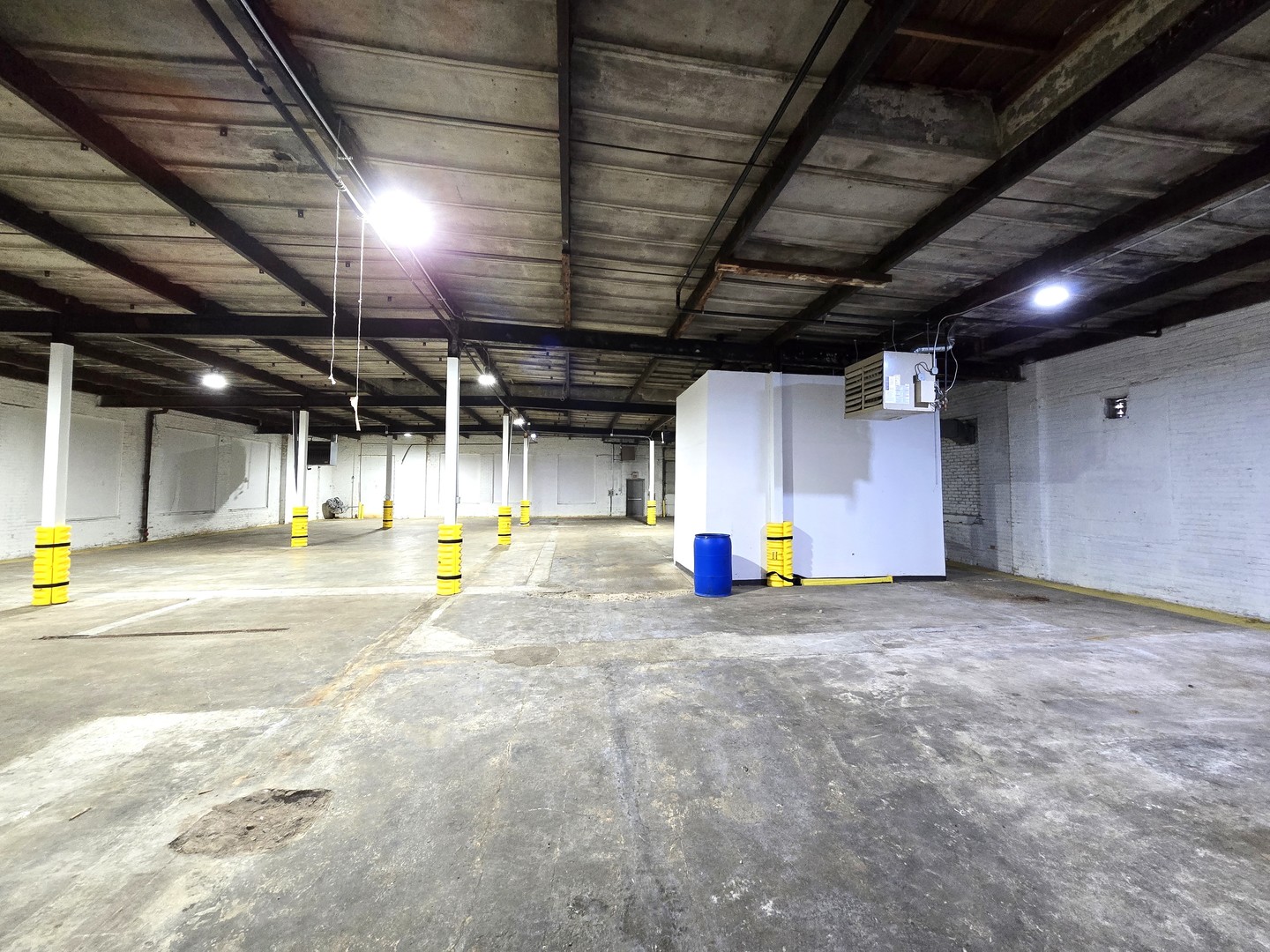 822 West Exchange Avenue Chicago IL 60609