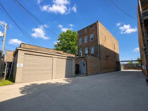 3142 West Cermak Road Chicago IL 60623