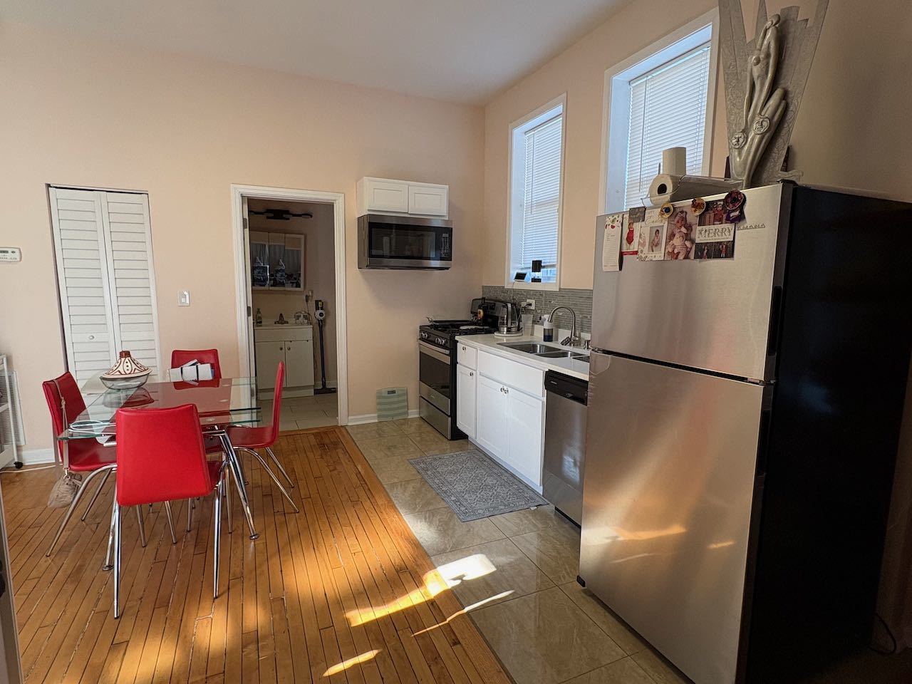 3142 West Cermak Road Chicago IL 60623