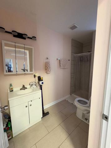 3142 West Cermak Road Chicago IL 60623