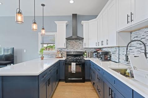 5940 West Montrose Avenue Chicago IL 60634