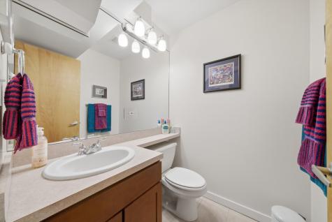 1733 West Lawrence Avenue Chicago IL 60640