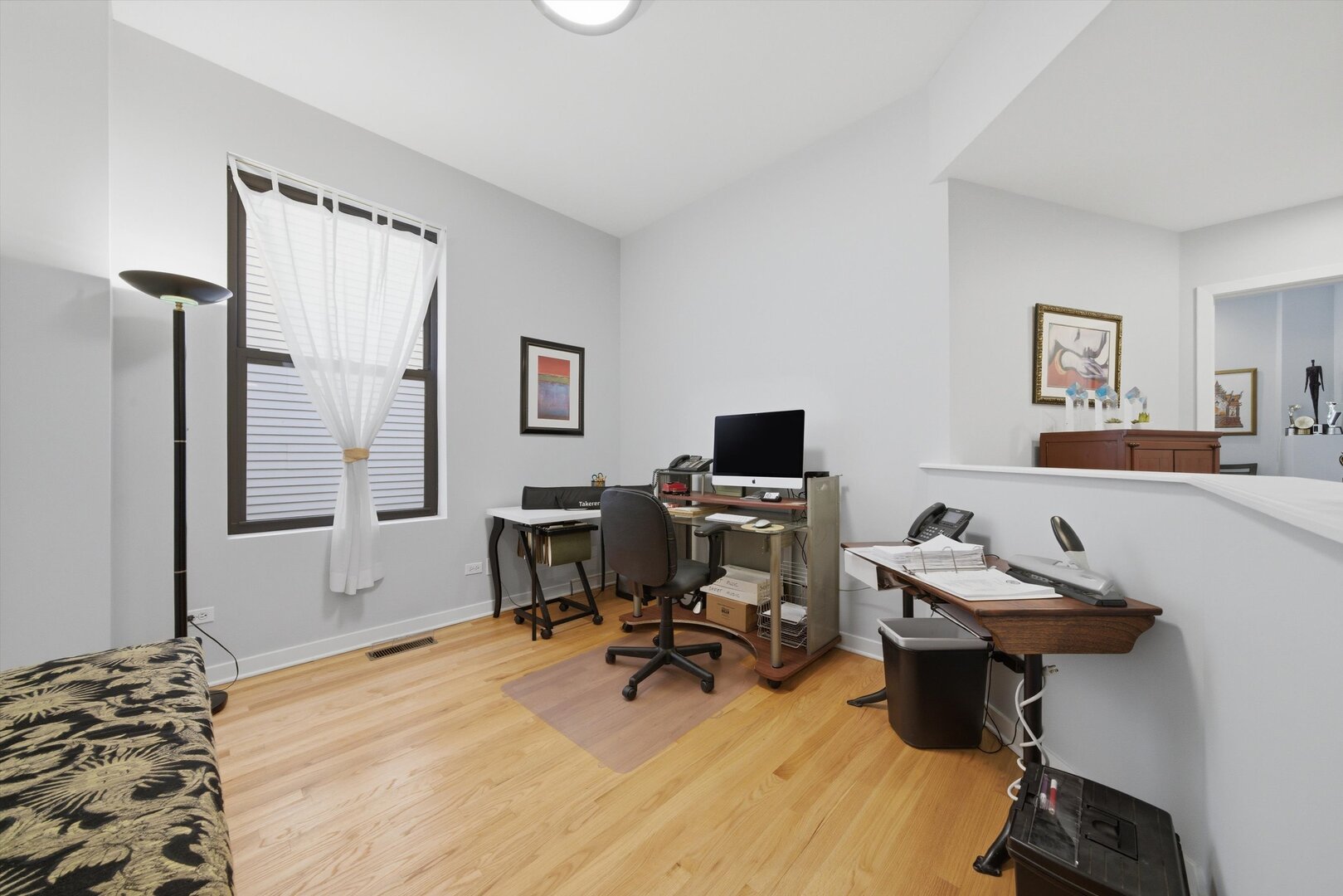 1733 West Lawrence Avenue Chicago IL 60640