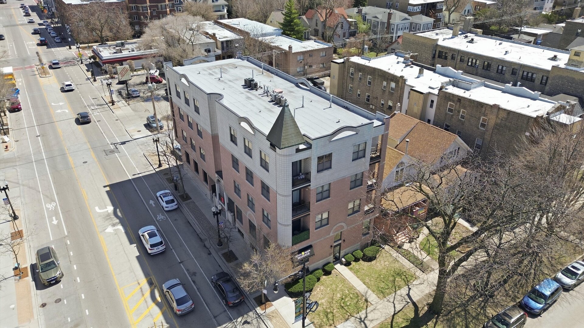 1733 West Lawrence Avenue Chicago IL 60640