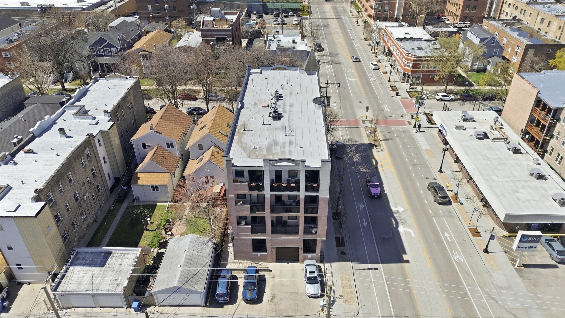 1733 West Lawrence Avenue Chicago IL 60640