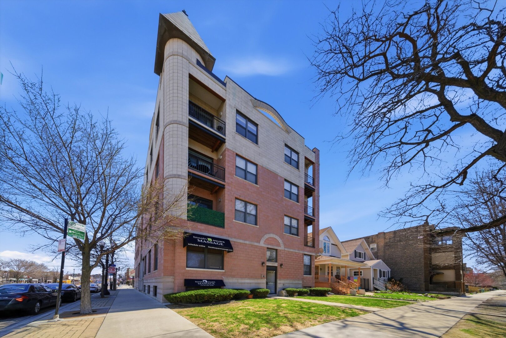 1733 West Lawrence Avenue Chicago IL 60640