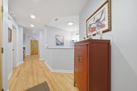 1733 West Lawrence Avenue Chicago IL 60640