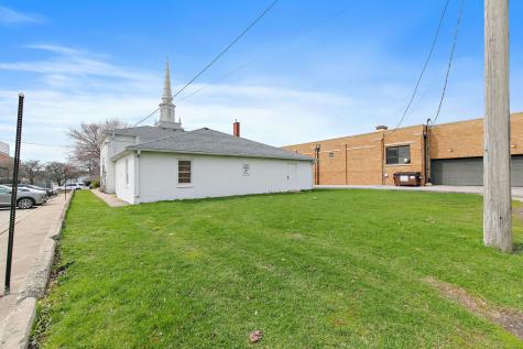 220 North 3rd Street Dekalb IL 60115