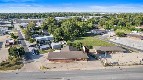 909 West Bloomington Road Champaign IL 61821