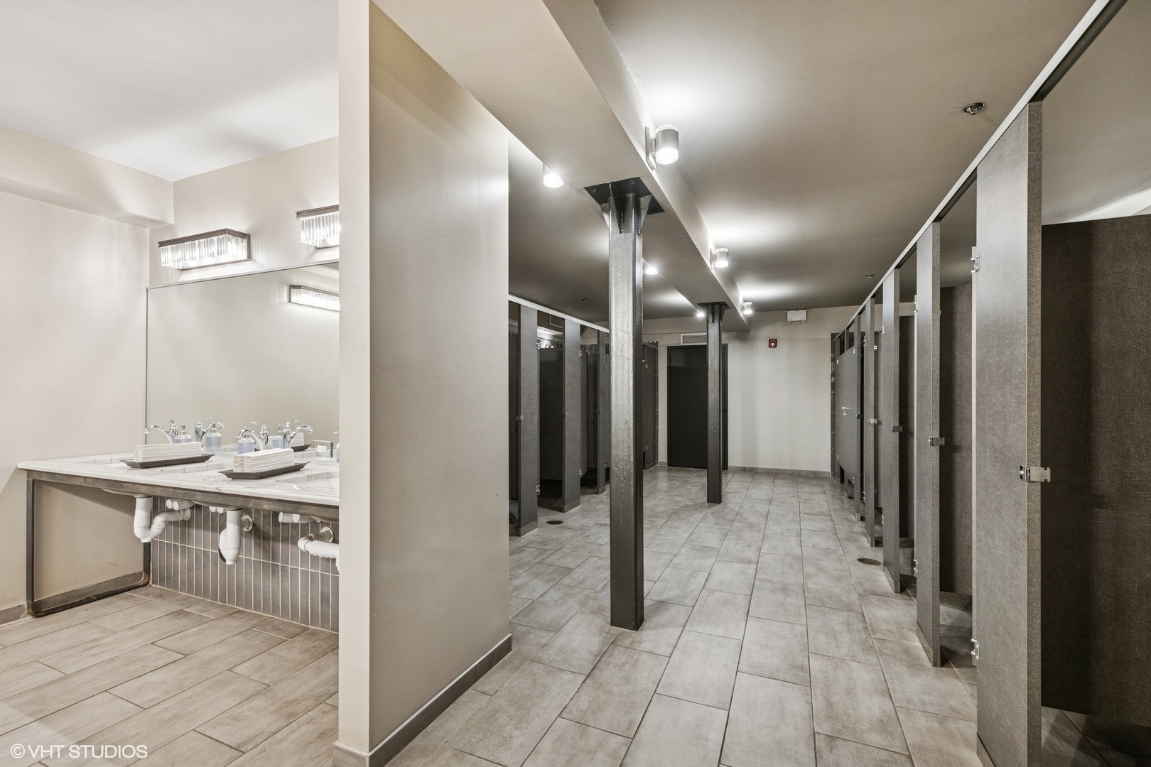 201 South Ashland Avenue Chicago IL 60607
