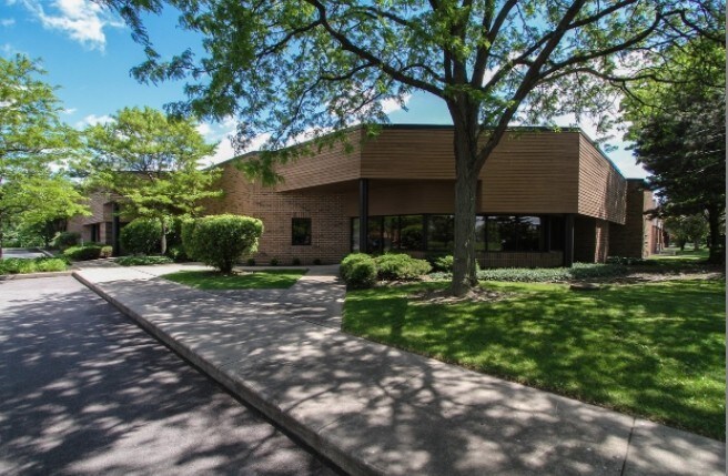 252 Chaddick Drive Wheeling IL 60090