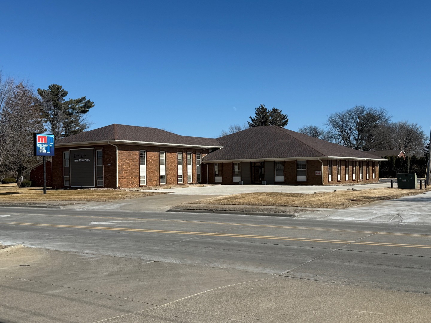 2500 41 Street Moline IL 51265