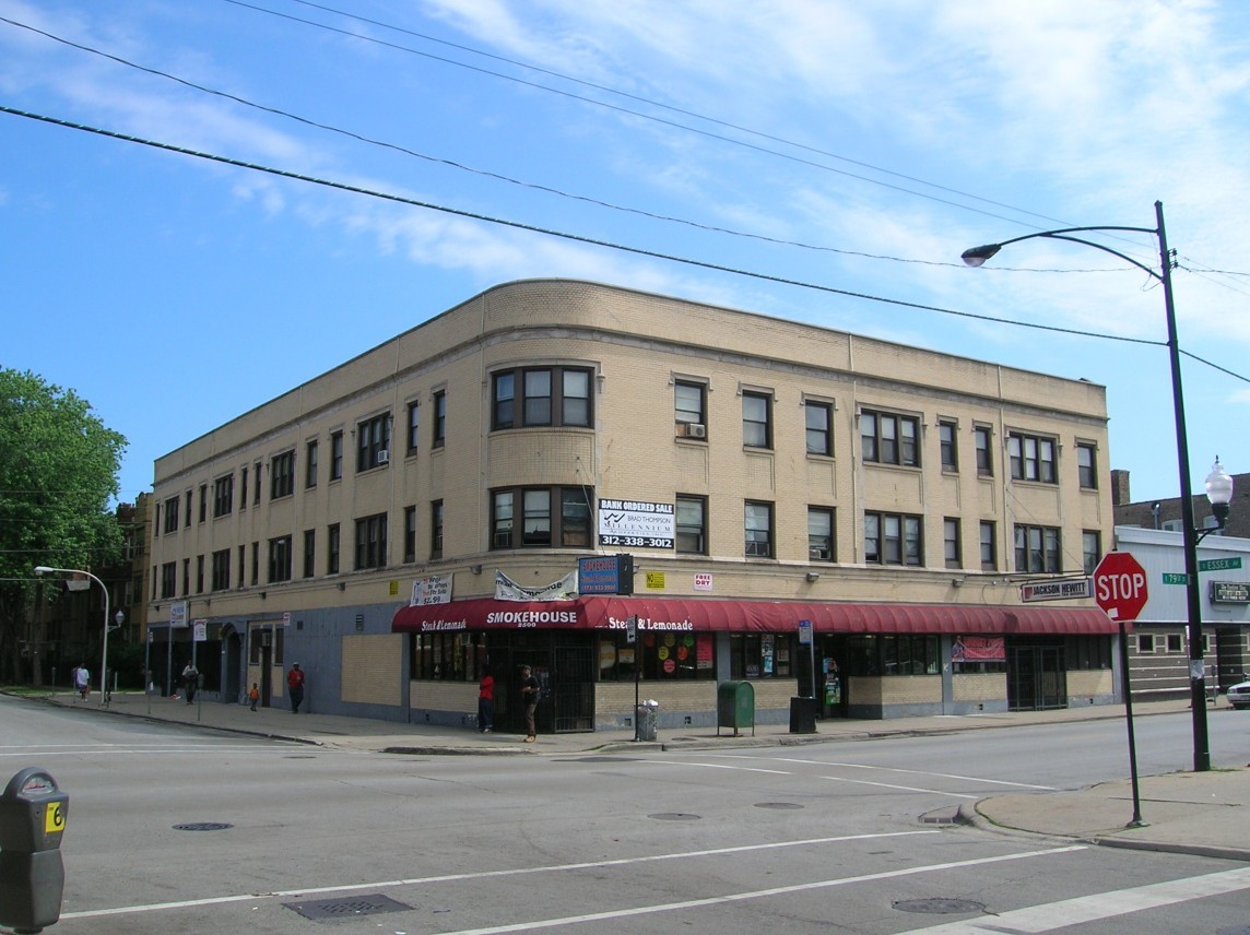 7847 South Essex Avenue Chicago IL 60649