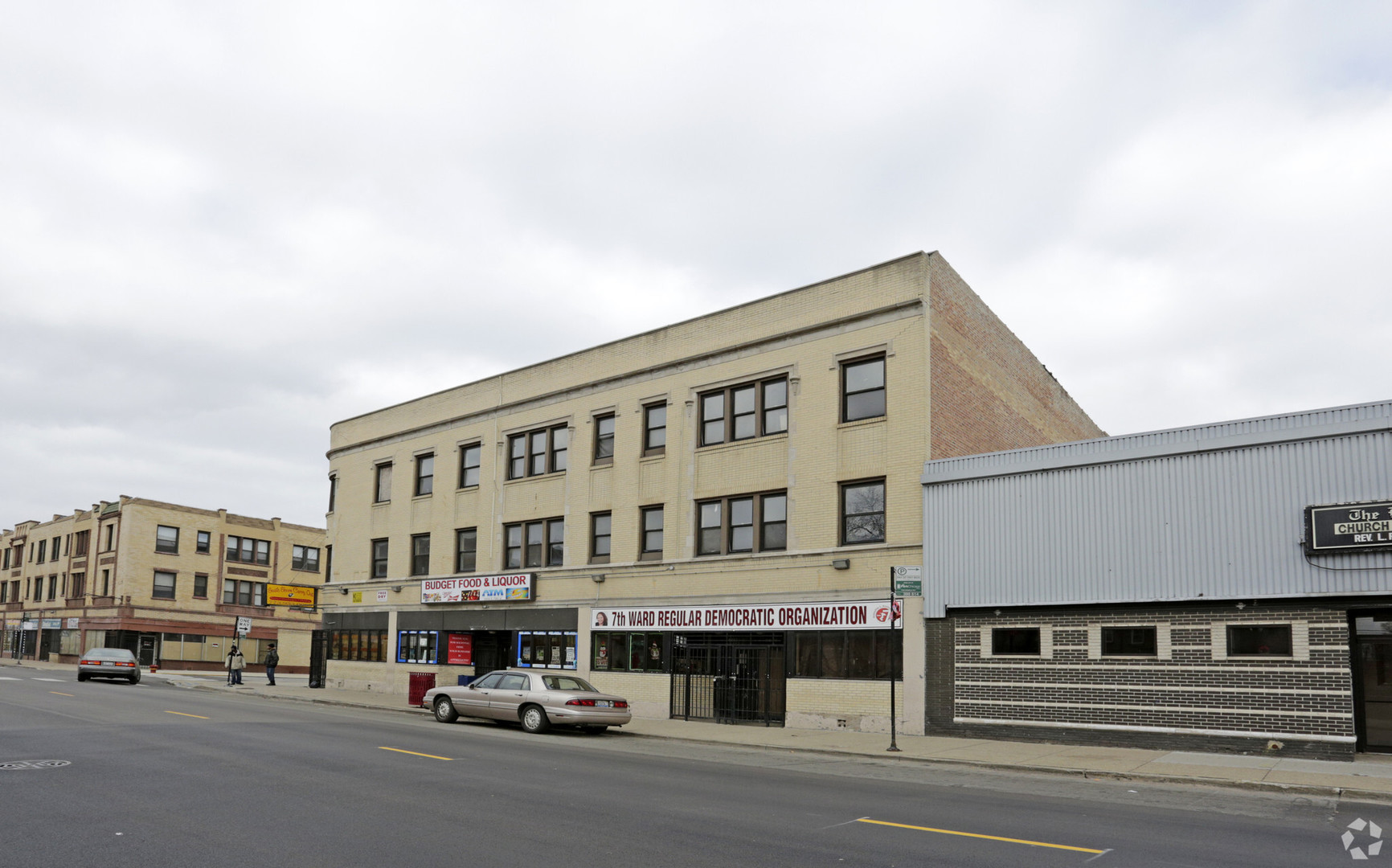 7847 South Essex Avenue Chicago IL 60649