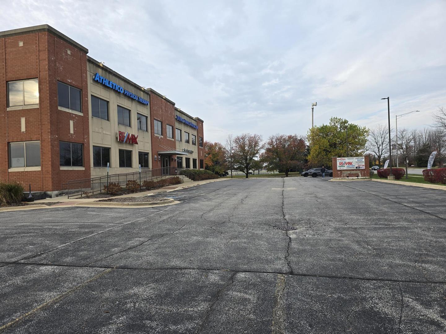 2272 95TH Street Naperville IL 60564