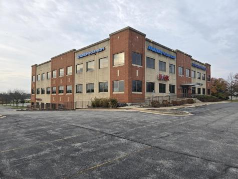 2272 95TH Street Naperville IL 60564