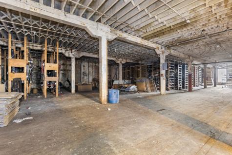 816 7TH Street Rockford IL 61104