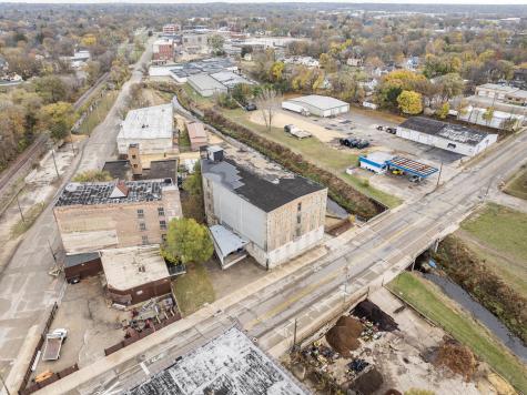 816 7TH Street Rockford IL 61104