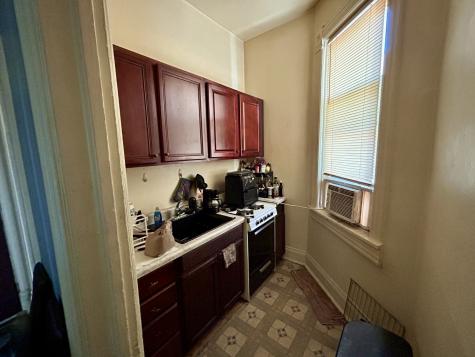 735 East 88th Street Chicago IL 60619