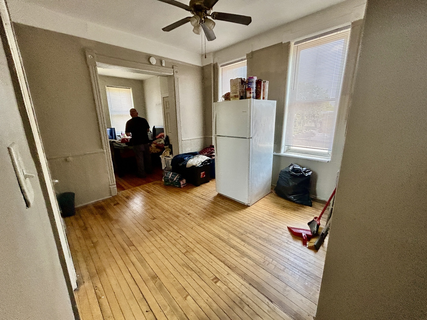 735 East 88th Street Chicago IL 60619