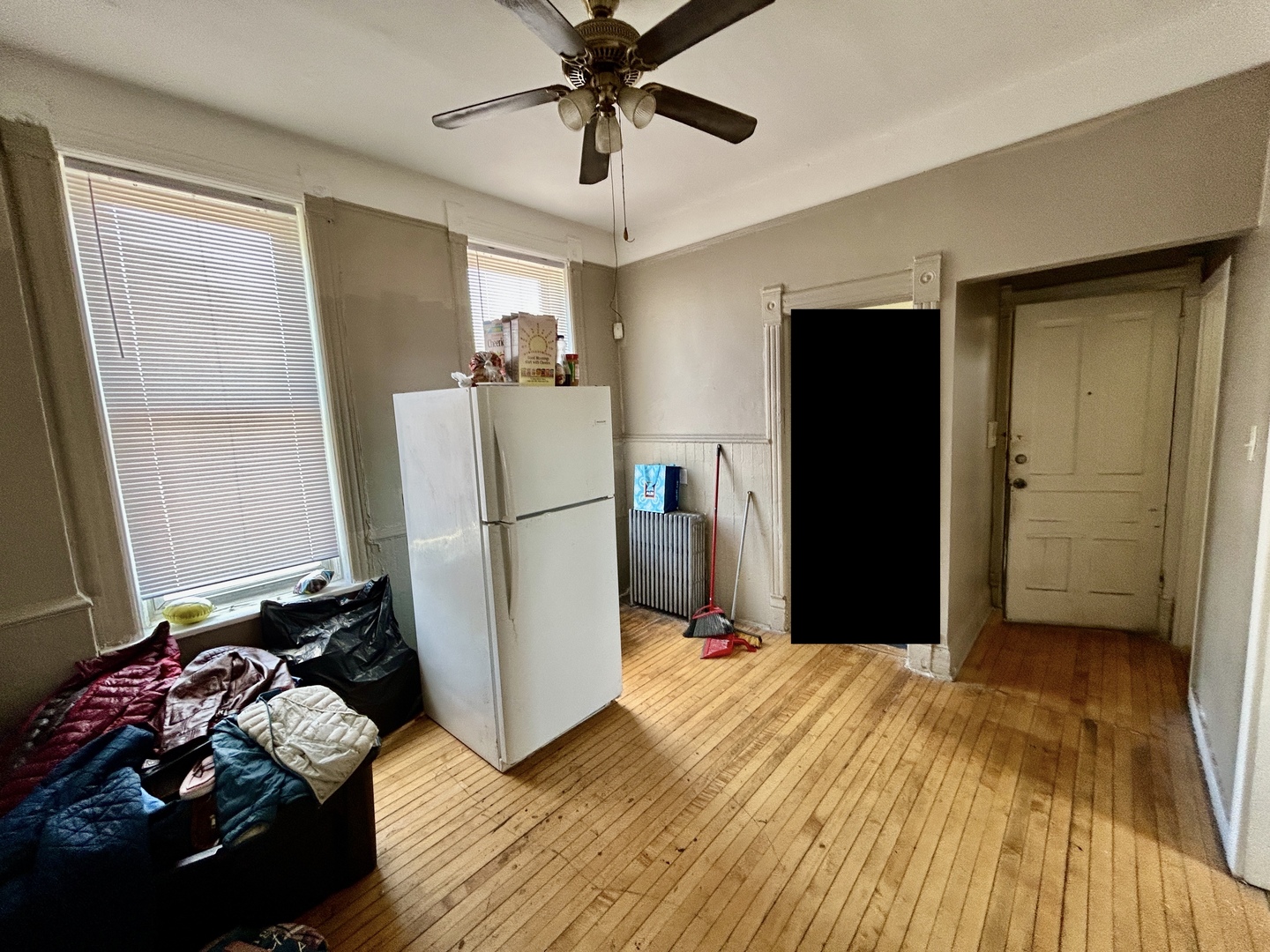 735 East 88th Street Chicago IL 60619