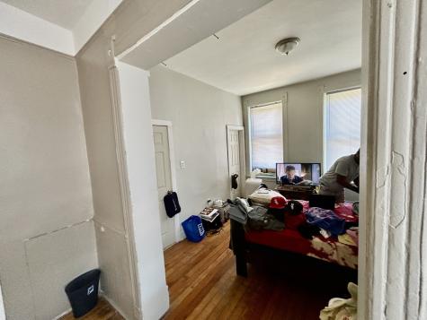 735 East 88th Street Chicago IL 60619
